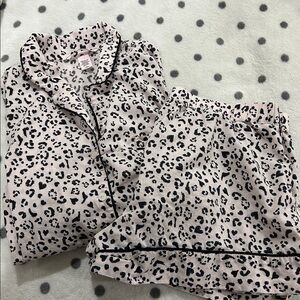 Victoria Secret Summer Pajama Set - has wear - some pilling